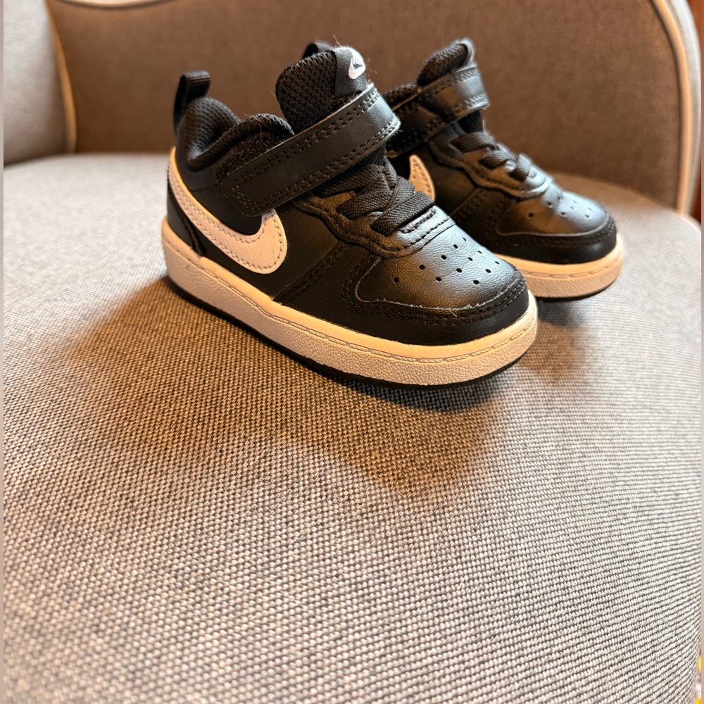 Kids Black and White Toddler Nike Sneakers